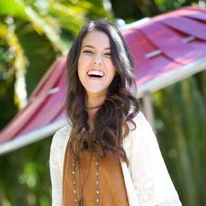 Meet your Posher, Julia